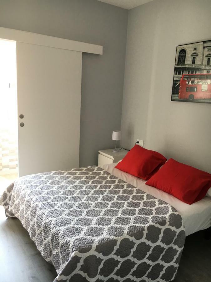 Sagrada Familia - Habitaciones Βαρκελώνη Εξωτερικό φωτογραφία
